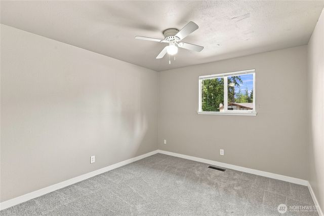 2321 NE Eton Lane, Bremerton, WA 98311