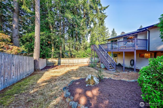 2321 NE Eton Lane, Bremerton, WA 98311