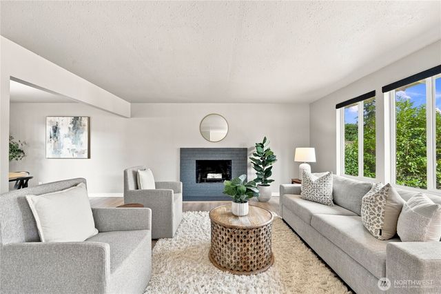 2321 NE Eton Lane, Bremerton, WA 98311