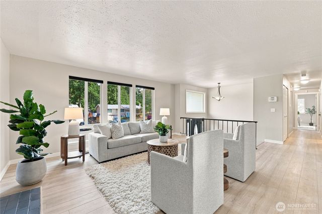 2321 NE Eton Lane, Bremerton, WA 98311