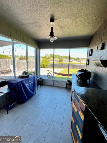 125 Walnut Way, Kingsland, GA 31548