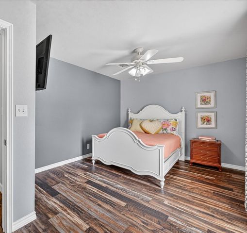 200 Cross Timbers Drive, Double Oak, TX 75077