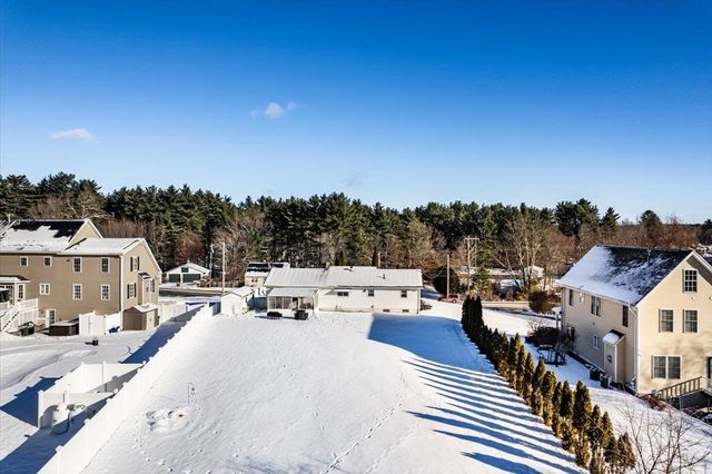 1100 Goffstown Road, Manchester, NH 03102