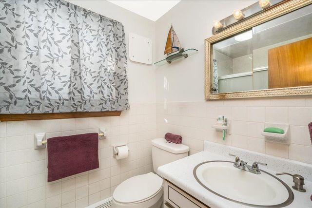 1100 Goffstown Road, Manchester, NH 03102