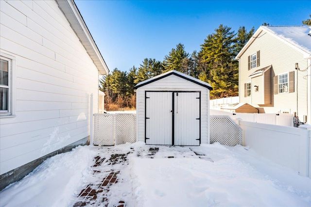 1100 Goffstown Road, Manchester, NH 03102