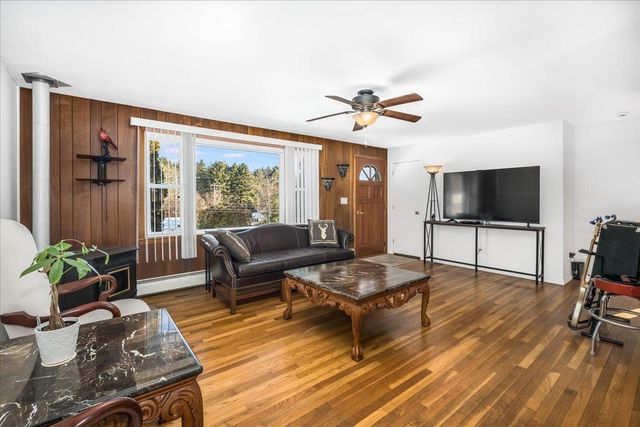 1100 Goffstown Road, Manchester, NH 03102