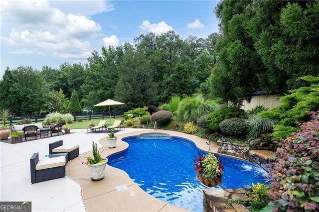 154 Gold Leaf Trail, Powder Springs, GA 30127