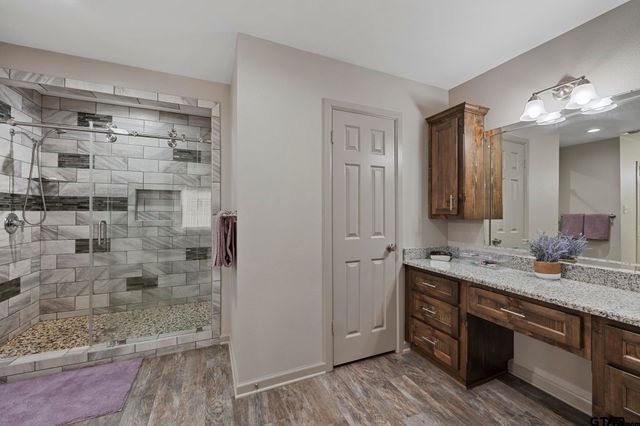2201 Ridgley Drive, Flint, TX 75762