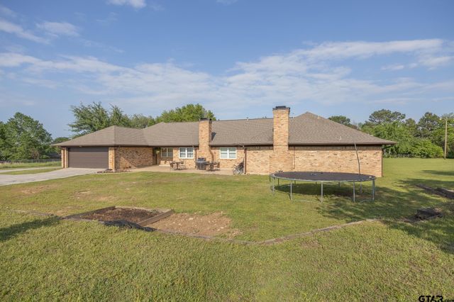2201 Ridgley Drive, Flint, TX 75762