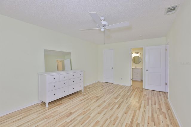 2020 HULLHOUSE DRIVE, Sun City Center, FL 33573