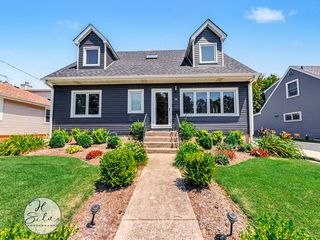 419 S Michigan Avenue, Villa Park, IL 60181