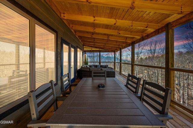 2247 Headrick Lead, Sevierville, TN 37862