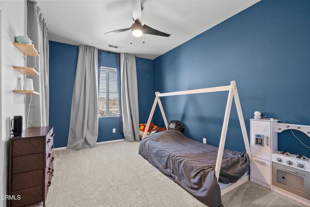 2728 Hornbeam Road, Palmdale, CA 93551
