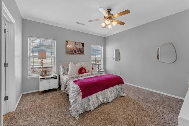 632 N Longfellow Lane, Fayetteville, AR 72704