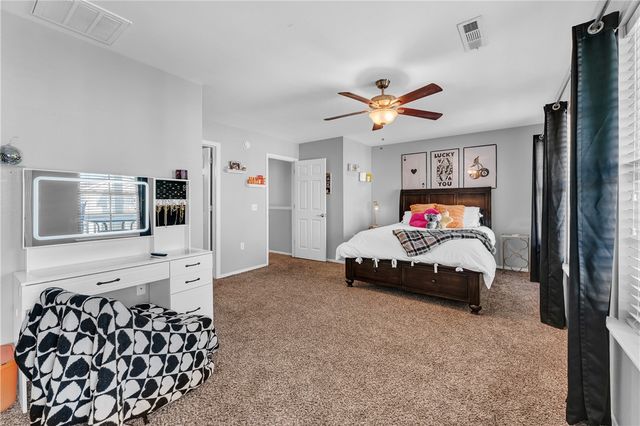 632 N Longfellow Lane, Fayetteville, AR 72704