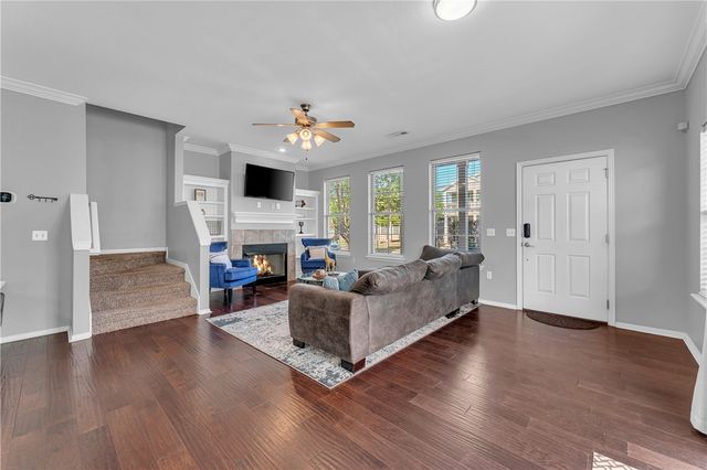 632 N Longfellow Lane, Fayetteville, AR 72704
