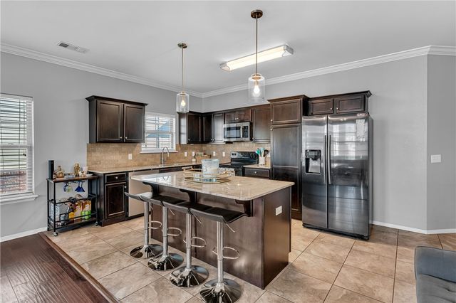632 N Longfellow Lane, Fayetteville, AR 72704