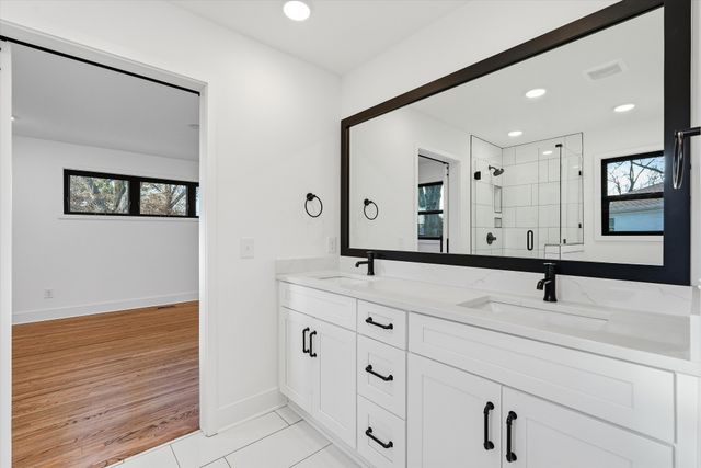 283 Lake Terrace Dr, Hendersonville, TN 37075