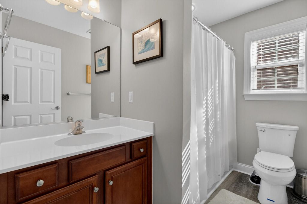 Image 23 of property listing at 102 Torrey Pines Drive, Summerville, SC 29483