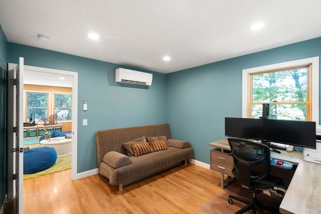 94 Mayfair Dr, Westwood, MA 02090