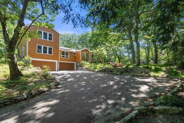 94 Mayfair Dr, Westwood, MA 02090