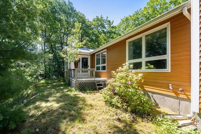 94 Mayfair Dr, Westwood, MA 02090