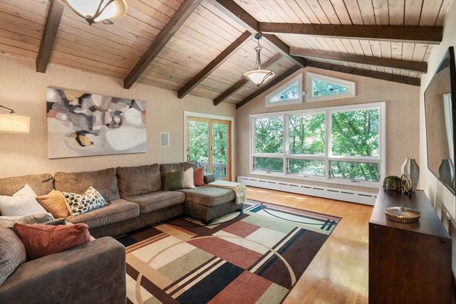 94 Mayfair Dr, Westwood, MA 02090
