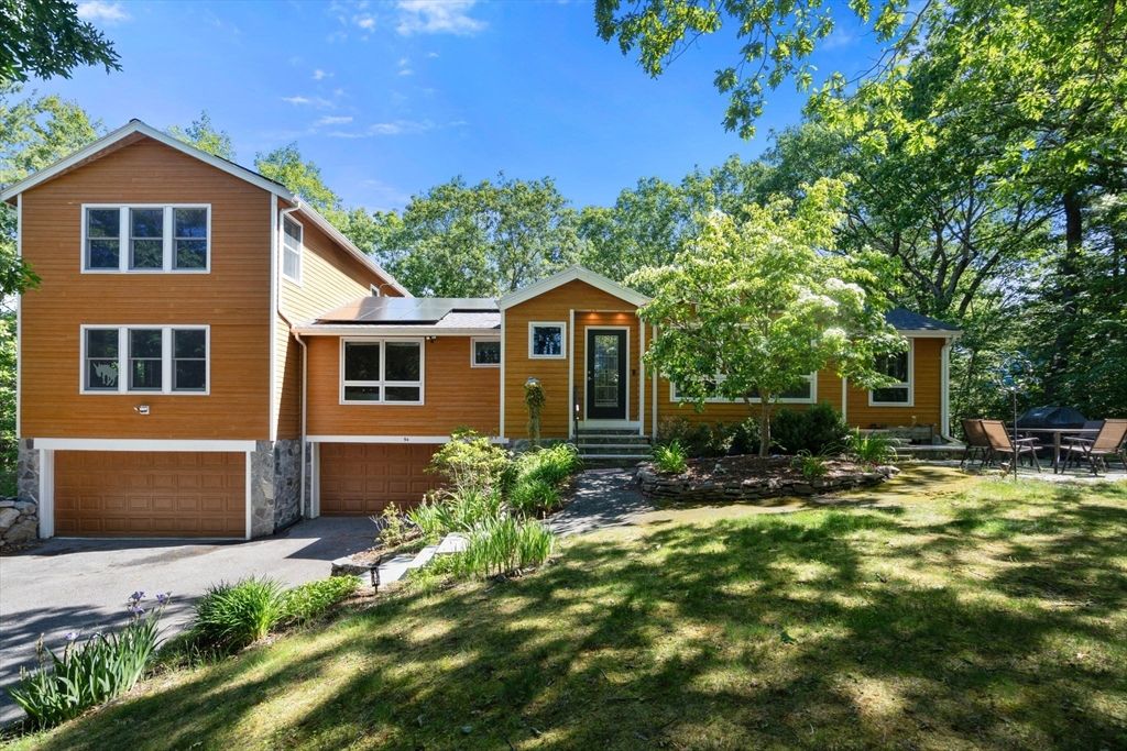 94 Mayfair Dr, Westwood, MA 02090