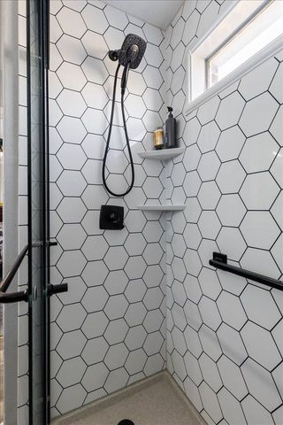 103 SE Churchill Way, Lawton, OK 73501