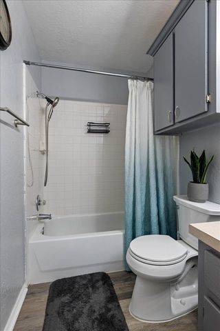 103 SE Churchill Way, Lawton, OK 73501