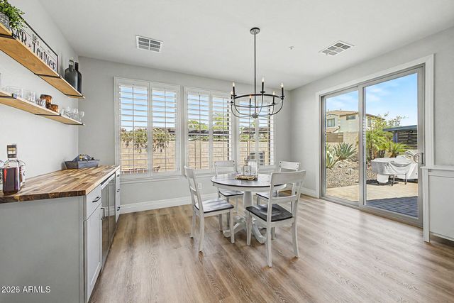 13091 W CHUCKS Avenue, Peoria, AZ 85383