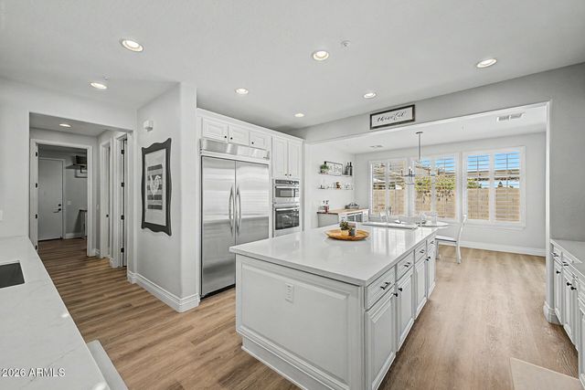 13091 W CHUCKS Avenue, Peoria, AZ 85383