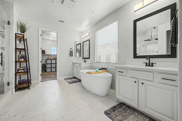 13091 W CHUCKS Avenue, Peoria, AZ 85383