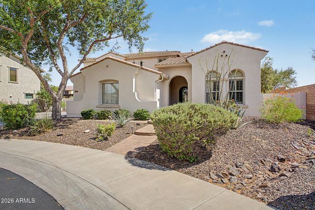 13091 W CHUCKS Avenue, Peoria, AZ 85383