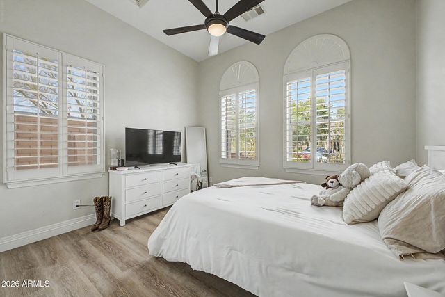 13091 W CHUCKS Avenue, Peoria, AZ 85383