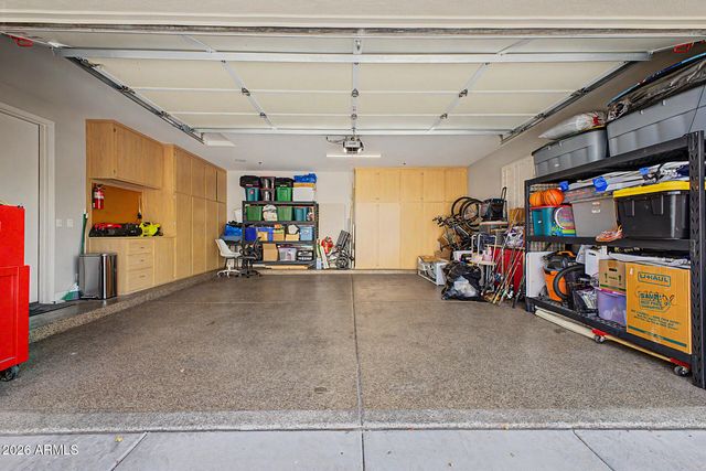 13091 W CHUCKS Avenue, Peoria, AZ 85383