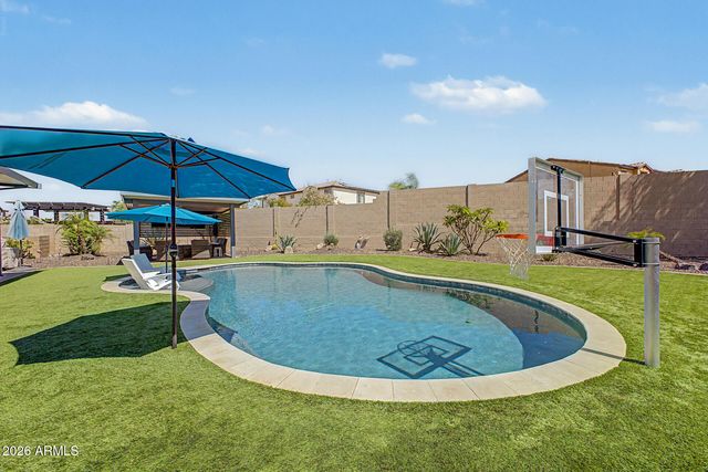 13091 W CHUCKS Avenue, Peoria, AZ 85383