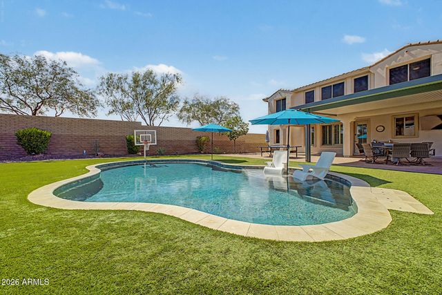 13091 W CHUCKS Avenue, Peoria, AZ 85383
