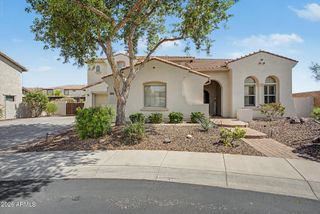 13091 W CHUCKS Avenue, Peoria, AZ 85383