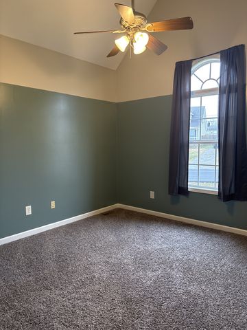 1543 Joanne Cir, Lewisburg, TN 37091