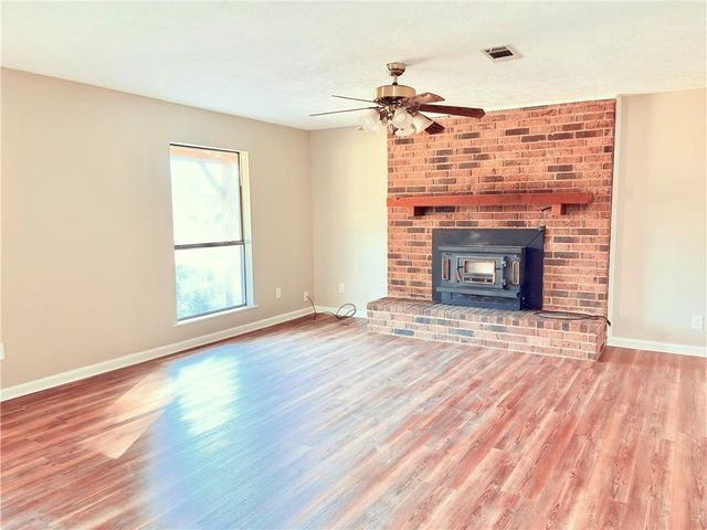 248 MOSBY Drive, Pineville, LA 71360