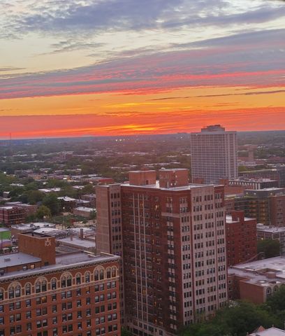 6171 N Sheridan Road 2601, Chicago, IL 60660