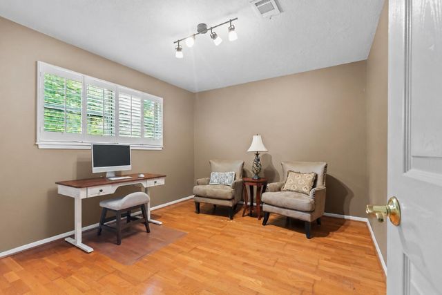 1906 Foxtail Place, The Woodlands, TX 77380