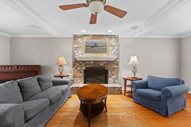1906 Foxtail Place, The Woodlands, TX 77380