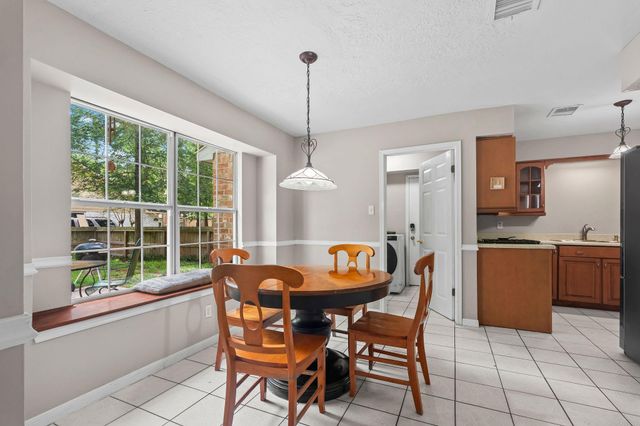 1906 Foxtail Place, The Woodlands, TX 77380
