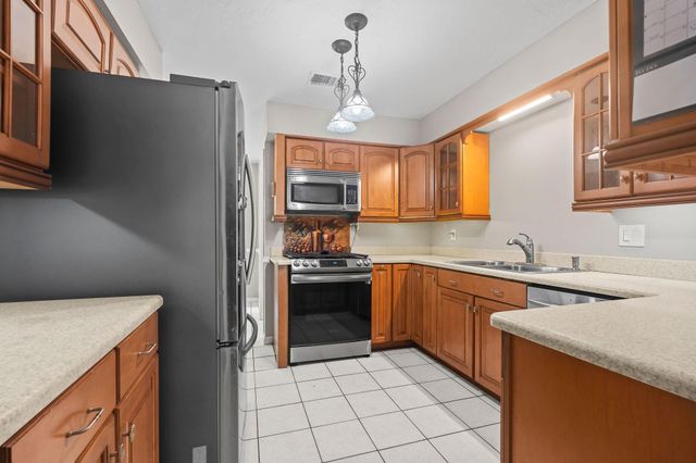 1906 Foxtail Place, The Woodlands, TX 77380