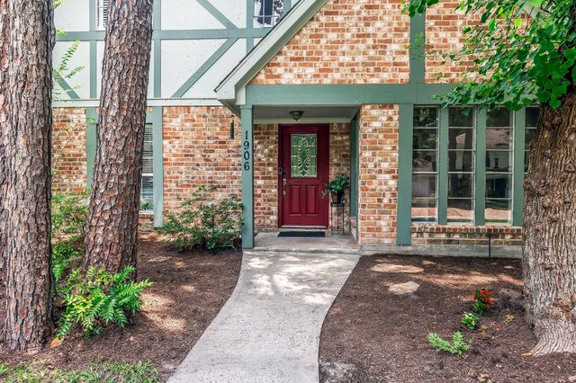 1906 Foxtail Place, The Woodlands, TX 77380