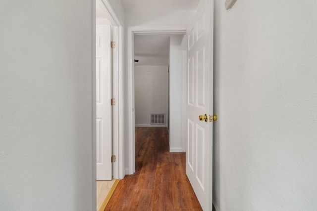 2411 W Fremont St, Stockton, CA 95203