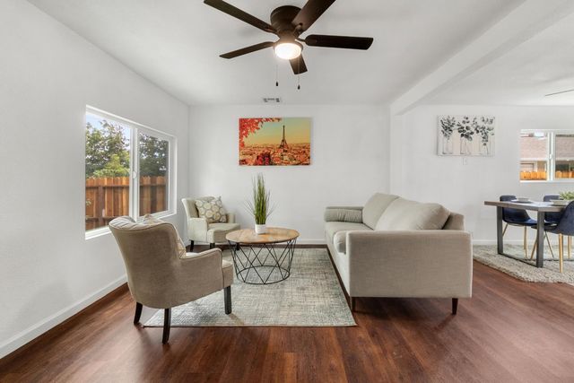 2411 W Fremont St, Stockton, CA 95203