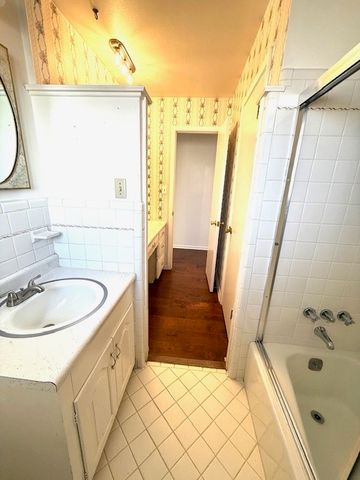 3520 Wharton Drive, Fort Worth, TX 76133